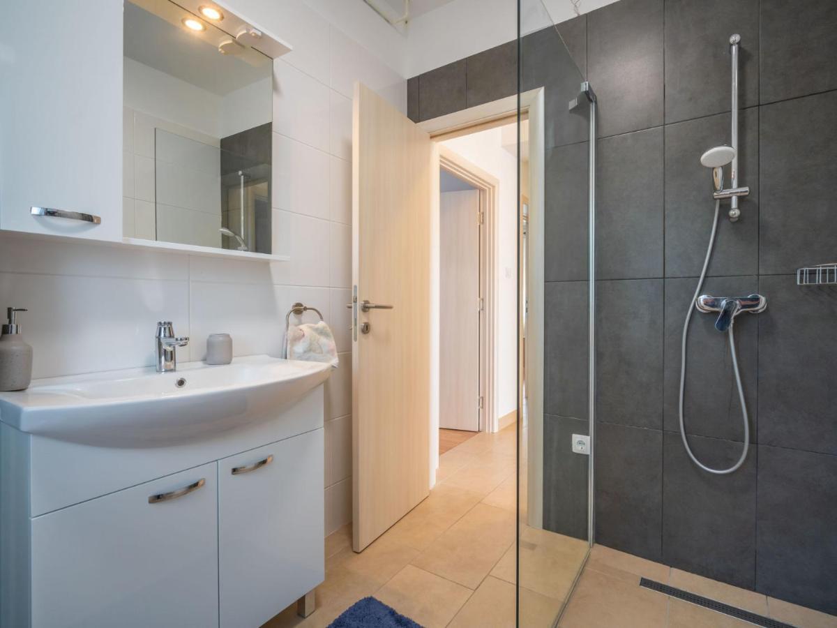 Apartment Segulja-1 By Interhome Jadranovo Exteriör bild
